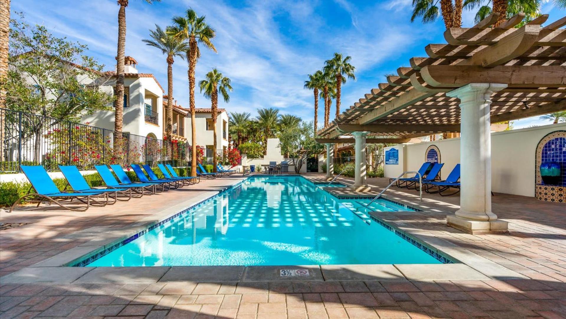 Lv317 3Br-3Ba Townhome Poolside With Mnt Views Ла Куинта Екстериор снимка